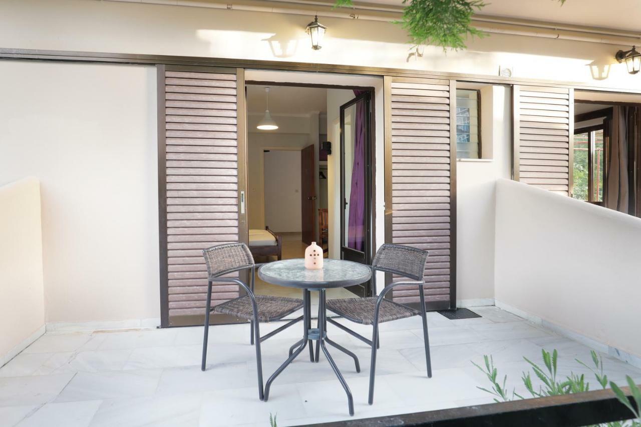 Sofia'S Place Sami  Exterior photo